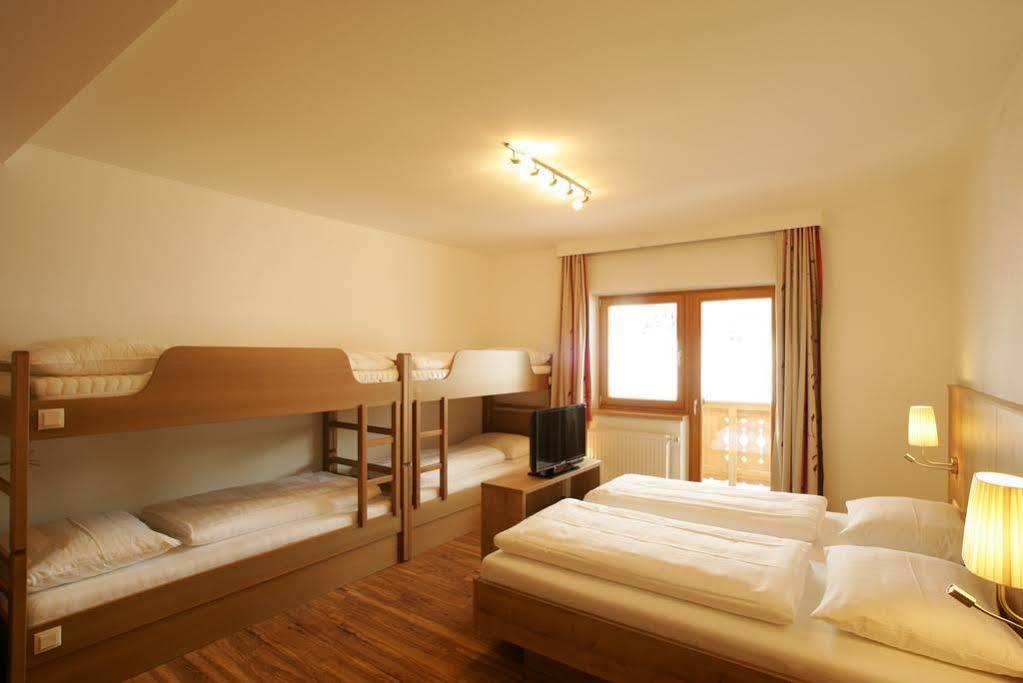 זאלבך הינטרגלם Familien & Wohlfuhlhotel Johanneshof מראה חיצוני תמונה