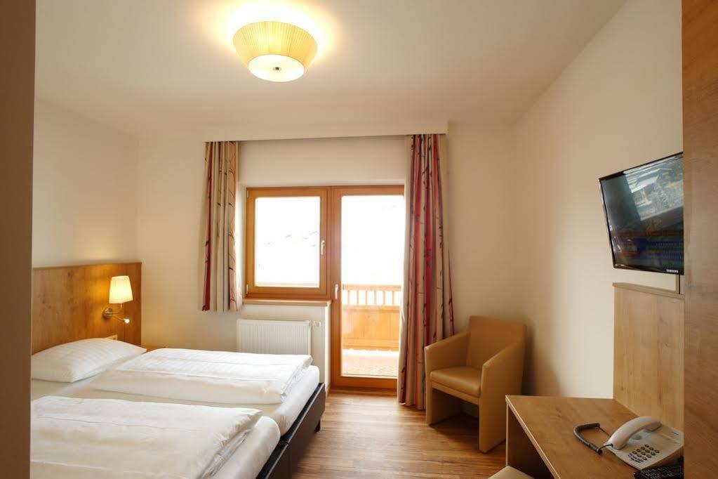 זאלבך הינטרגלם Familien & Wohlfuhlhotel Johanneshof מראה חיצוני תמונה